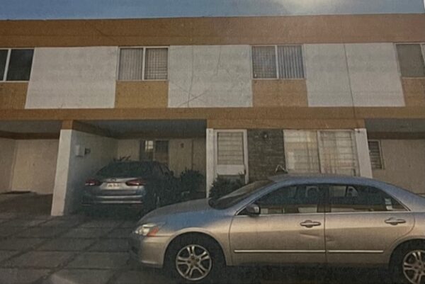 Condominio en Venta de 6 Casas Jardínes del Bosque $22´500,000 - Image 2